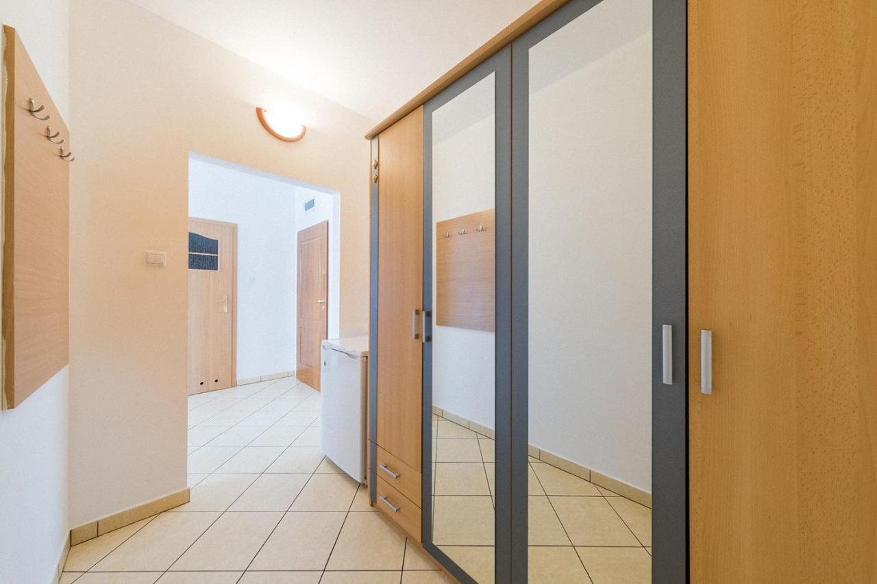 Apartament Dana Piekna Plaza Wydmy Las ウストカ エクステリア 写真